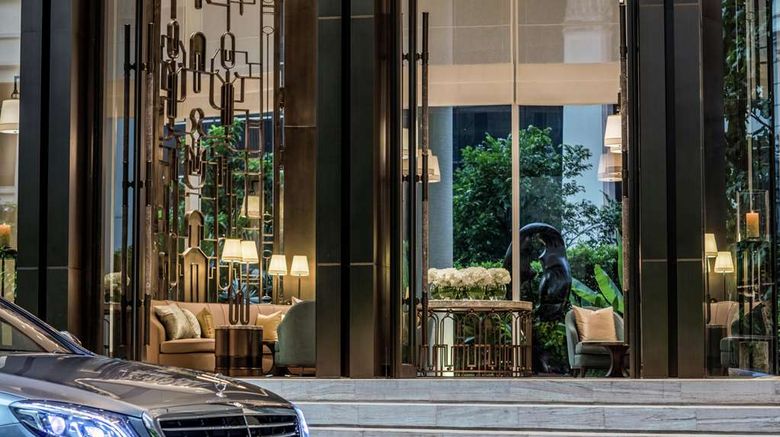 <b>Waldorf Astoria Bangkok Exterior</b>. Images powered by <a href="https://iceportal.shijigroup.com/" title="IcePortal" target="_blank">IcePortal</a>.