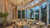 <b>Waldorf Astoria Bangkok Restaurant</b>. Images powered by <a href="https://iceportal.shijigroup.com/" title="IcePortal" target="_blank">IcePortal</a>.