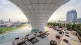 <b>Waldorf Astoria Bangkok Pool</b>. Images powered by <a href="https://iceportal.shijigroup.com/" title="IcePortal" target="_blank">IcePortal</a>.