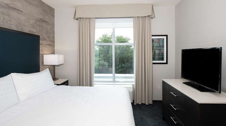 <b>Homewood Suites Hilton North Charleston Room</b>. Images powered by <a href="https://iceportal.shijigroup.com/" title="IcePortal" target="_blank">IcePortal</a>.