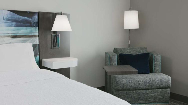 Hampton Inn Wichita Northwest Room