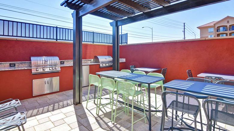 <b>Home2 Suites Las Vegas Strip South Restaurant</b>. Images powered by <a href="https://iceportal.shijigroup.com/" title="IcePortal" target="_blank">IcePortal</a>.