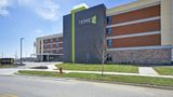Home2 Suites by Hilton KCI Airport Exterior
