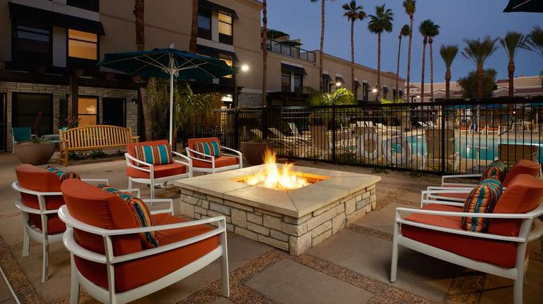 <b>Hampton Inn Phoenix/Scottsdale @ Shea Pool</b>. Images powered by <a href="https://iceportal.shijigroup.com/" title="IcePortal" target="_blank">IcePortal</a>.