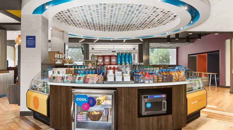 <b>Tru By Hilton Savannah Midtown Restaurant</b>. Images powered by <a href="https://iceportal.shijigroup.com/" title="IcePortal" target="_blank">IcePortal</a>.