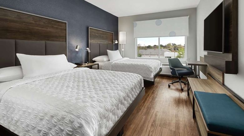 <b>Tru By Hilton Savannah Midtown Room</b>. Images powered by <a href="https://iceportal.shijigroup.com/" title="IcePortal" target="_blank">IcePortal</a>.