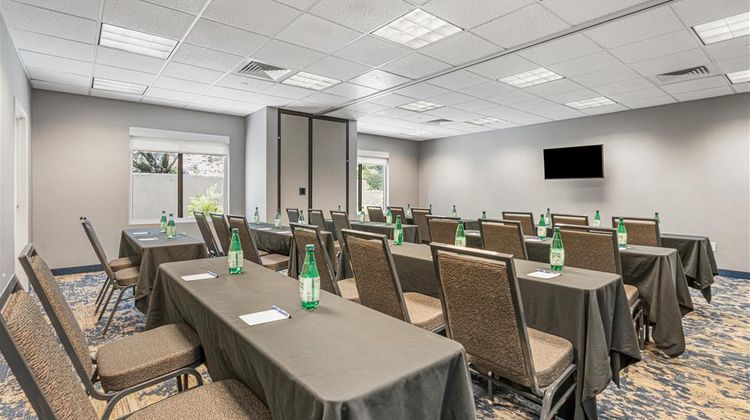 Best Western Valencia/Six Flags Inn Stes Meeting