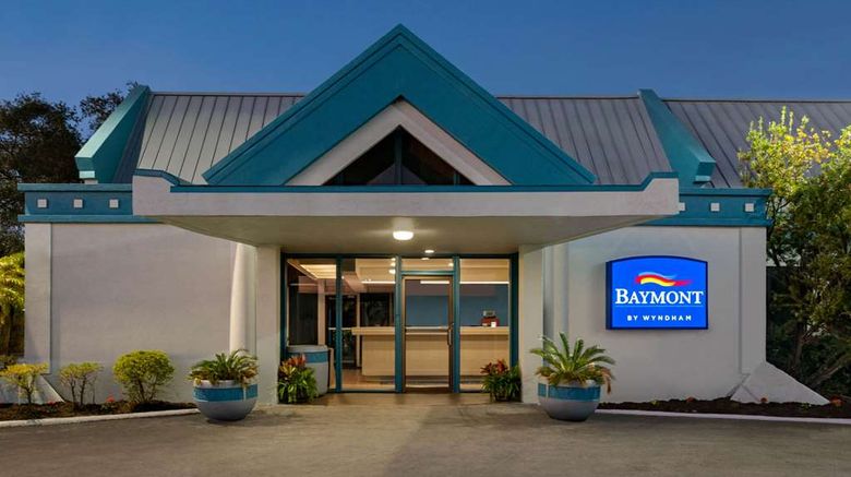 <b>Baymont by Wyndham Daytona Beach Exterior</b>. Images powered by <a href="https://iceportal.shijigroup.com/" title="IcePortal" target="_blank">IcePortal</a>.