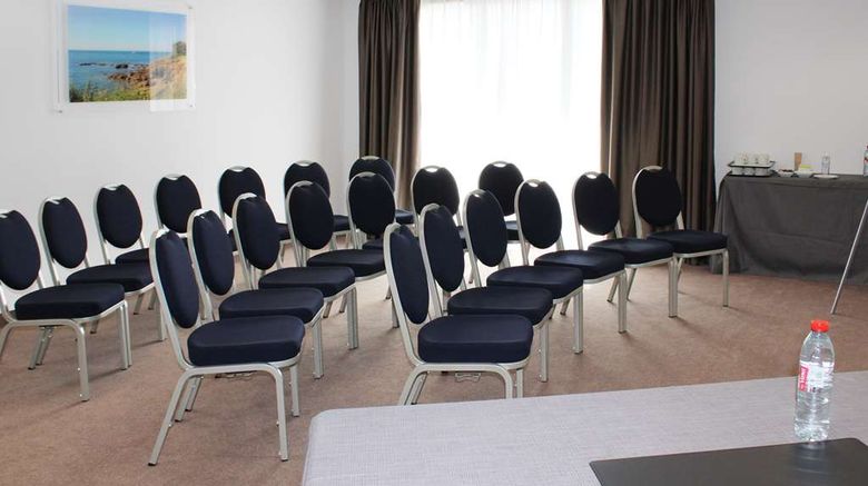<b>Golden Tulip La Baule Suites Meeting</b>. Images powered by <a href="https://iceportal.shijigroup.com/" title="IcePortal" target="_blank">IcePortal</a>.