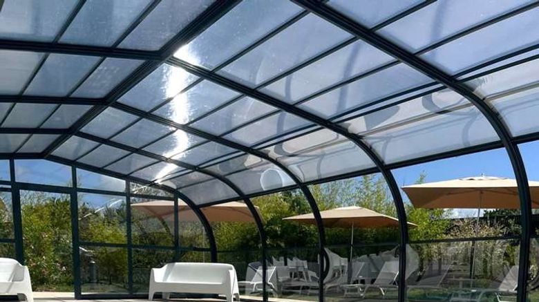 <b>Golden Tulip La Baule Suites Exterior</b>. Images powered by <a href="https://iceportal.shijigroup.com/" title="IcePortal" target="_blank">IcePortal</a>.