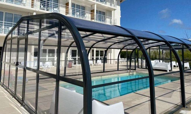 Golden Tulip La Baule Suites Exterior