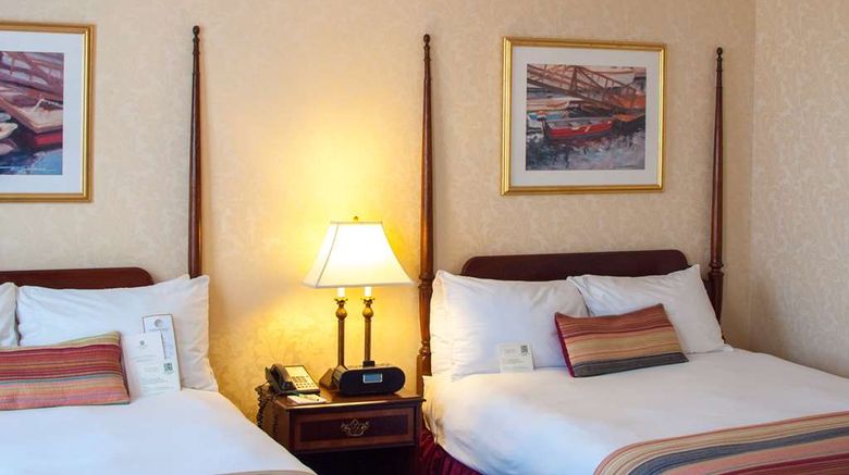 <b>Hawthorne Hotel Room</b>. Images powered by <a href="https://iceportal.shijigroup.com/" title="IcePortal" target="_blank">IcePortal</a>.