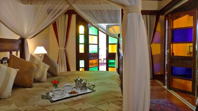<b>Zanzibar Serena Hotel Suite</b>. Images powered by <a href="https://iceportal.shijigroup.com/" title="IcePortal" target="_blank">IcePortal</a>.