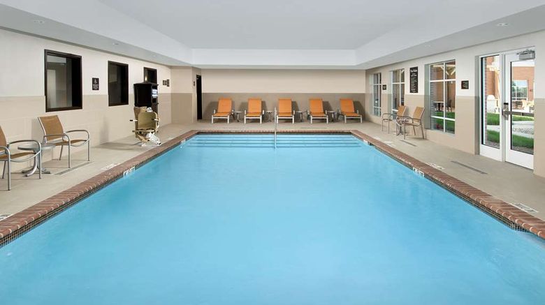 <b>Homewood Suites Kansas City Speedway Pool</b>. Images powered by <a href="https://iceportal.shijigroup.com/" title="IcePortal" target="_blank">IcePortal</a>.