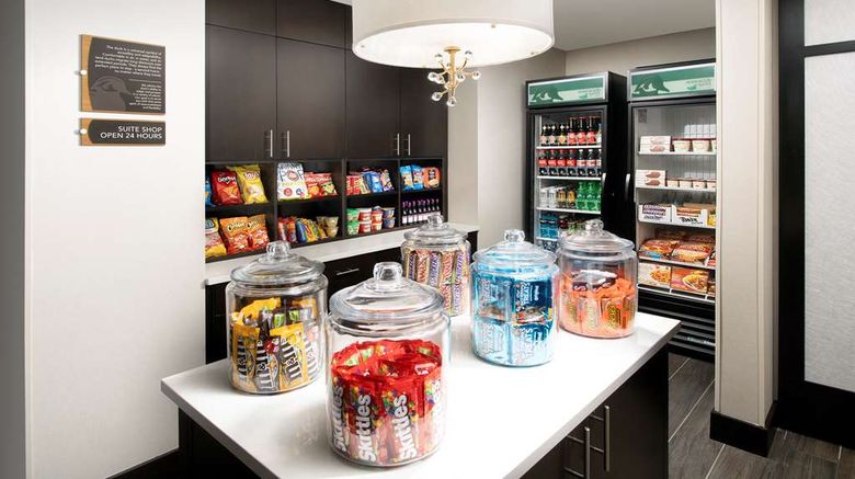 <b>Homewood Suites Kansas City Speedway Restaurant</b>. Images powered by <a href="https://iceportal.shijigroup.com/" title="IcePortal" target="_blank">IcePortal</a>.