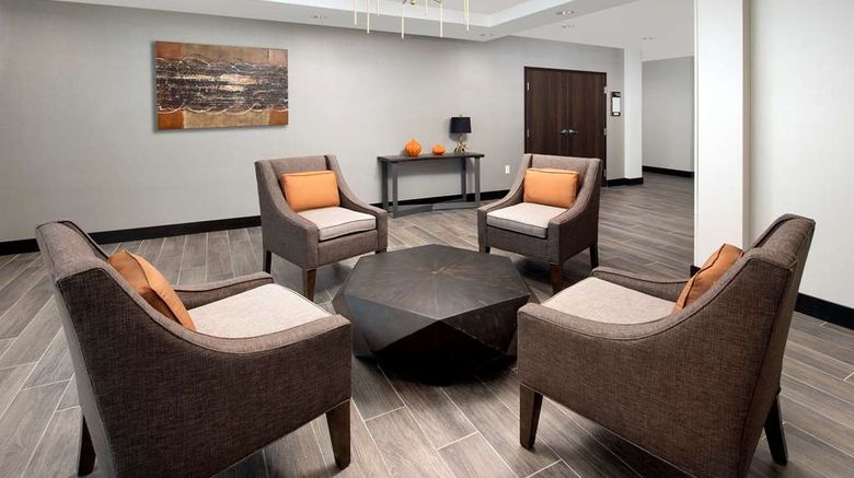 <b>Homewood Suites Kansas City Speedway Meeting</b>. Images powered by <a href="https://iceportal.shijigroup.com/" title="IcePortal" target="_blank">IcePortal</a>.