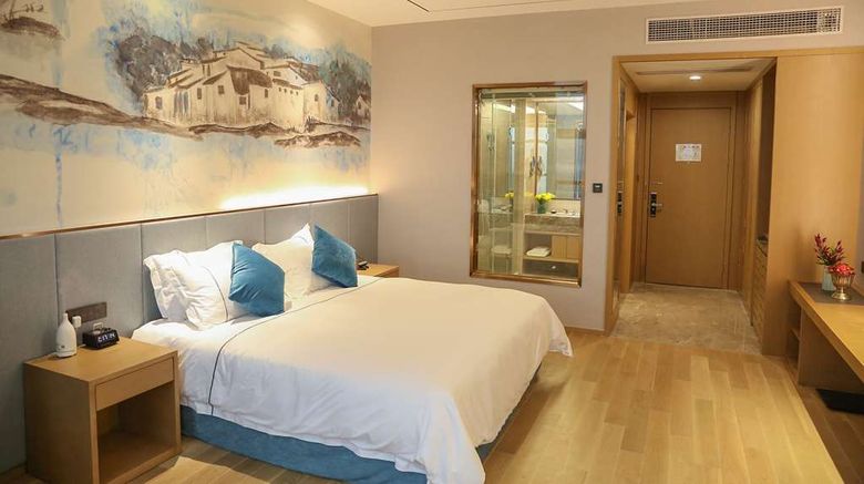 <b>Ramada Encore by Wyndham Hangzhou Aoti Room</b>. Images powered by <a href="https://iceportal.shijigroup.com/" title="IcePortal" target="_blank">IcePortal</a>.