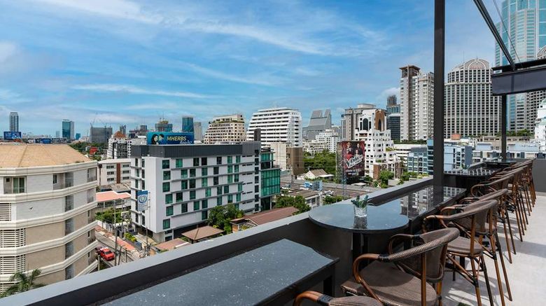 <b>SureStay Plus Hotel by BW Sukhumvit 2 Restaurant</b>. Images powered by <a href="https://iceportal.shijigroup.com/" title="IcePortal" target="_blank">IcePortal</a>.