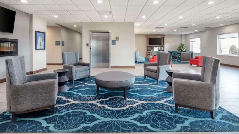 <b>Best Western Plus Owensboro Lobby</b>. Images powered by <a href="https://iceportal.shijigroup.com/" title="IcePortal" target="_blank">IcePortal</a>.