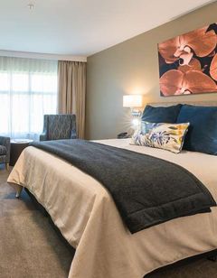 Distinction Hotel & Conference Hamilton