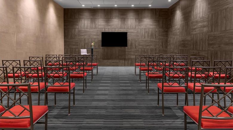 <b>Hyatt Centric Las Condes Santiago Meeting</b>. Images powered by <a href="https://iceportal.shijigroup.com/" title="IcePortal" target="_blank">IcePortal</a>.