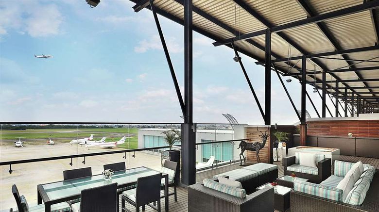 <b>Legend Hotel Lagos Airport, Curio Exterior</b>. Images powered by <a href="https://iceportal.shijigroup.com/" title="IcePortal" target="_blank">IcePortal</a>.