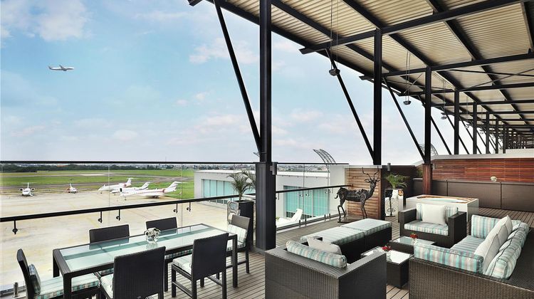 Legend Hotel Lagos Airport, Curio Exterior
