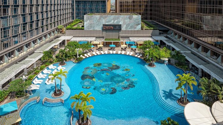 Hilton Manila Newport World Resorts Pool