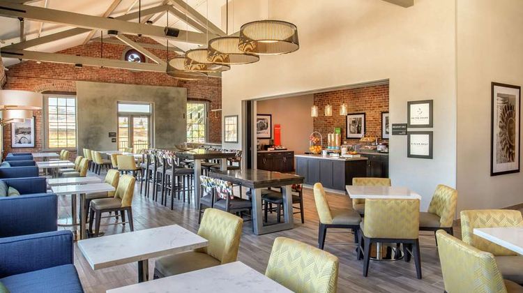 Hampton Inn Petaluma Restaurant