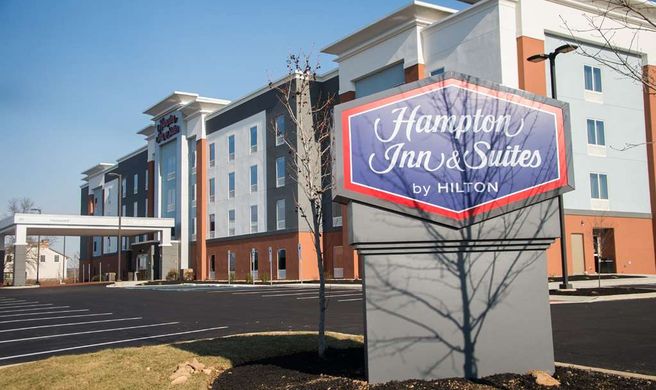 Hampton Inn & Suites Warrington Exterior