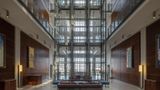 <b>DoubleTree by Hilton Turin Lingotto Lobby</b>. Images powered by <a href="https://iceportal.shijigroup.com/" title="IcePortal" target="_blank">IcePortal</a>.
