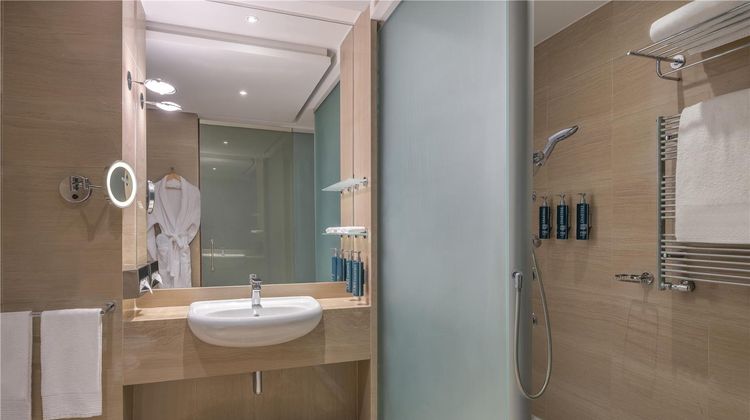 DoubleTree by Hilton Turin Lingotto Room
