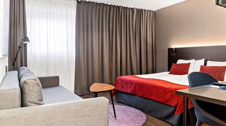 <b>Best Western Hotel Savoy Room</b>. Images powered by <a href="https://iceportal.shijigroup.com/" title="IcePortal" target="_blank">IcePortal</a>.