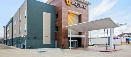 La Quinta Inn & Suites Ponca City Exterior