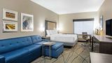 La Quinta Inn & Suites Ponca City Suite