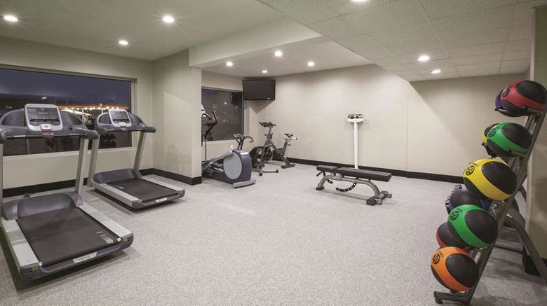 <b>La Quinta Inn & Suites New Cumberland Health</b>. Images powered by <a href="https://iceportal.shijigroup.com/" title="IcePortal" target="_blank">IcePortal</a>.