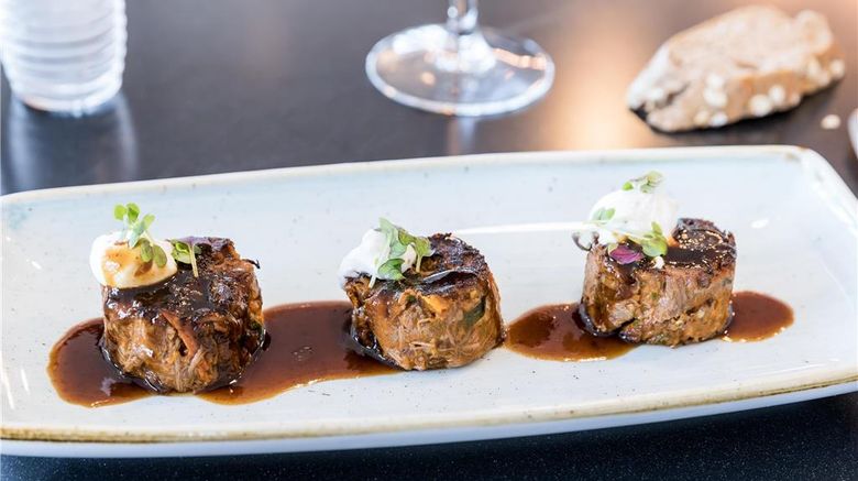 <b>Ibis Budget Paris Gennevilliers Restaurant</b>. Images powered by <a href="https://iceportal.shijigroup.com/" title="IcePortal" target="_blank">IcePortal</a>.