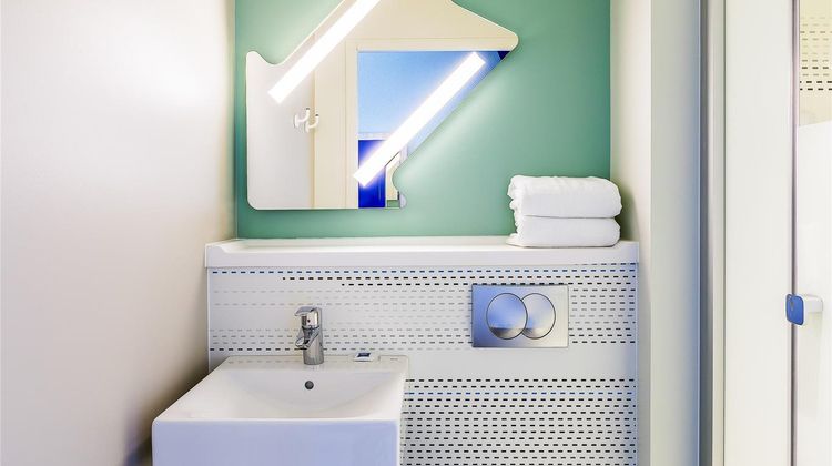 Ibis Budget Paris Gennevilliers Room
