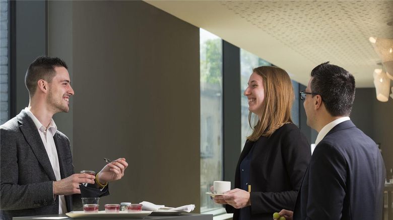 <b>Novotel Charleroi Centre Meeting</b>. Images powered by <a href="https://iceportal.shijigroup.com/" title="IcePortal" target="_blank">IcePortal</a>.