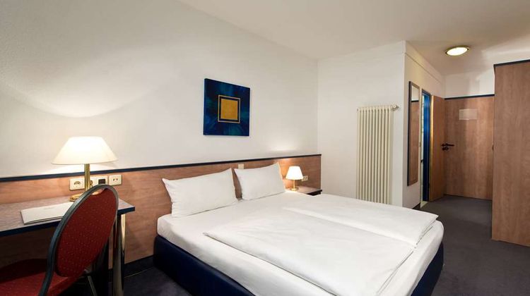 ACHAT Hotel Monheim am Rhein Room