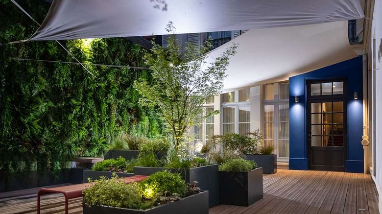 <b>Le Prince Regent Residence & Spa Exterior</b>. Images powered by <a href="https://iceportal.shijigroup.com/" title="IcePortal" target="_blank">IcePortal</a>.