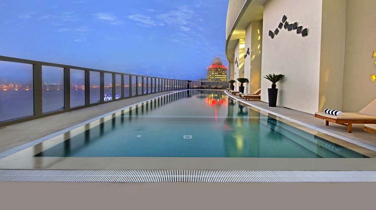 The Curve Hotel Pool