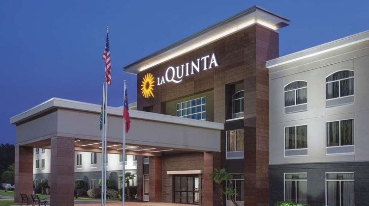 La Quinta Inn & Suites Columbus North Exterior