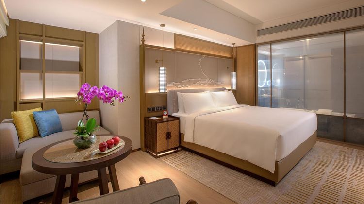 Pan Pacific Yangon Suite