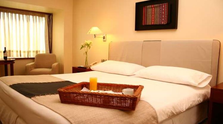 Almacruz Hotel Room