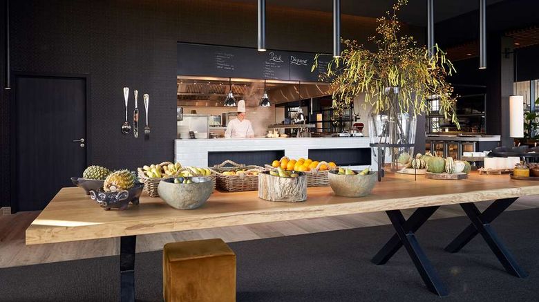 <b>Hotel Luxembourg-Arlon Restaurant</b>. Images powered by <a href="https://iceportal.shijigroup.com/" title="IcePortal" target="_blank">IcePortal</a>.