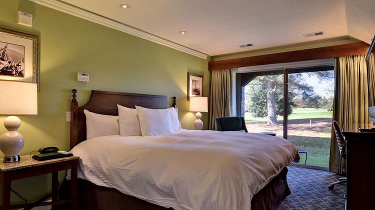 Kingsmill Resort Room
