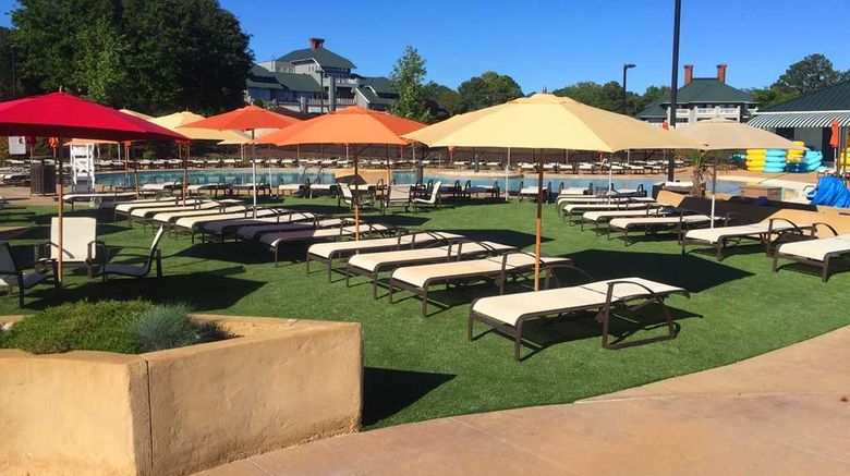 <b>Kingsmill Resort Pool</b>. Images powered by <a href="https://iceportal.shijigroup.com/" title="IcePortal" target="_blank">IcePortal</a>.