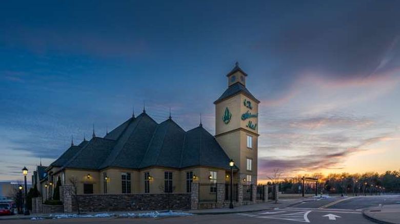 The Wildwood Hotel Exterior. Images powered by <a href="https://iceportal.shijigroup.com" target="_blank" rel="noopener">Ice Portal</a>.