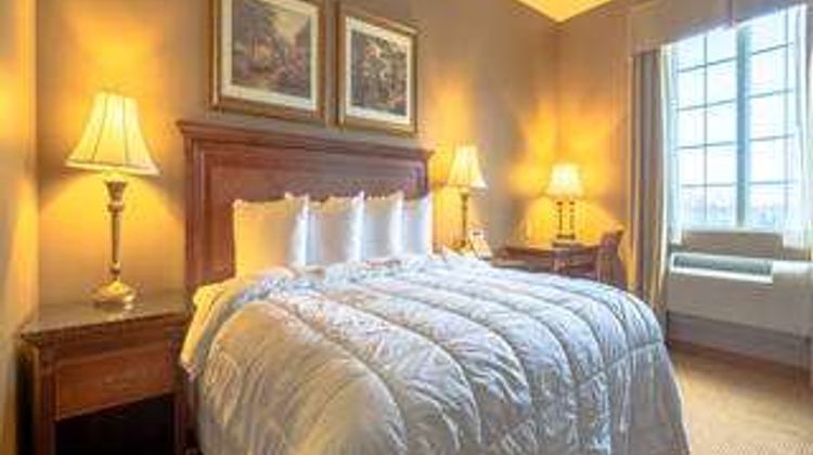 The Wildwood Hotel Room